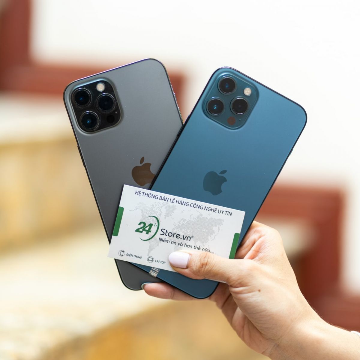 So sánh iPhone Xs Max và iPhone 13 Pro Max So sánh iPhone Xs Max và iPhone 13 Pro Max