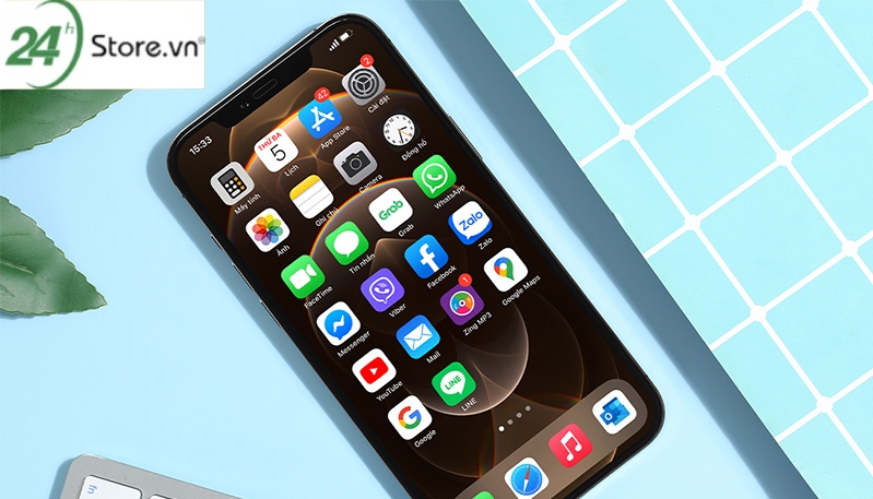 Màn hình Super Retina XDR OLED 12HZ