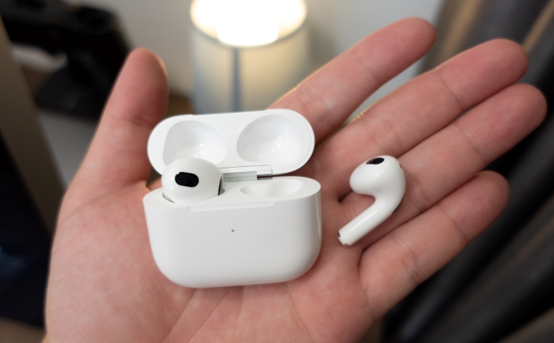 tại sao mua Apple AirPods 3 Cũ 