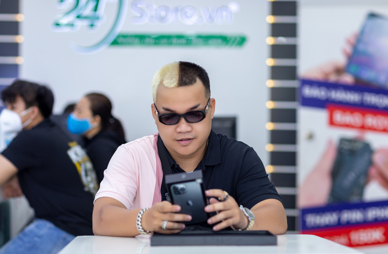 blacka mua dien thoai o dau