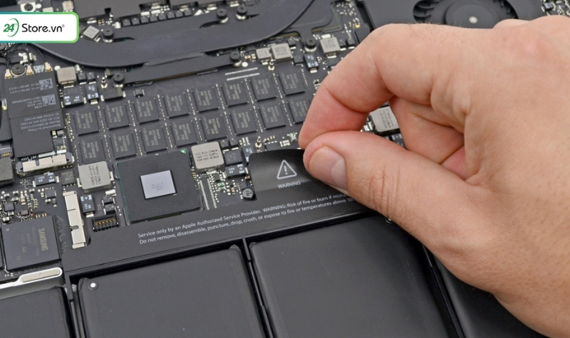 Cách kiểm tra Macbook cũ về mainboard