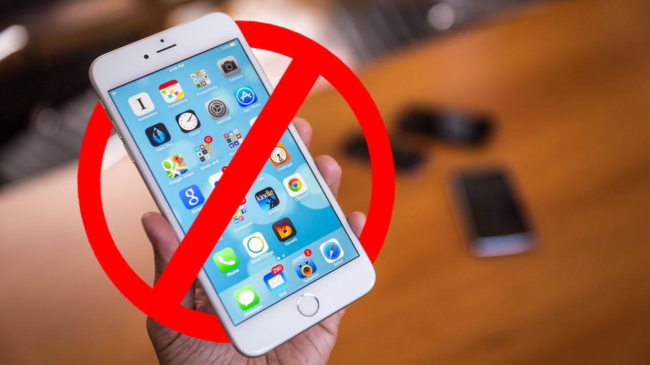 iPhone-co-the-bi-cam-kinh-doanh