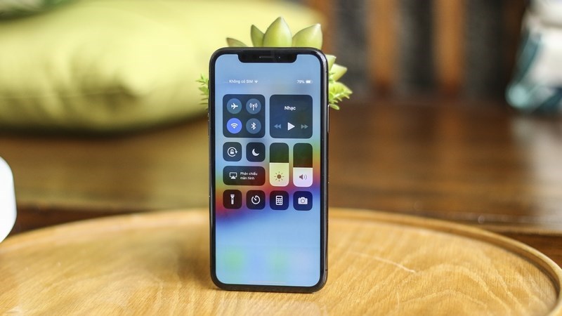 Có nên mua iPhone 11 