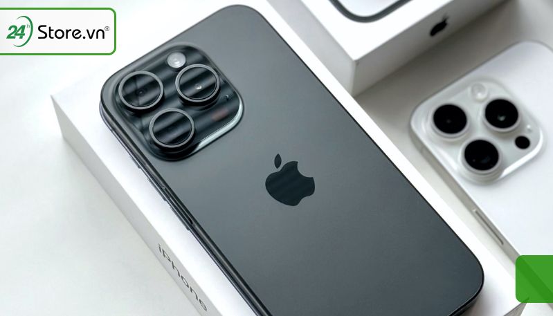 mua iphone 15 plus 256gb chơi game nặng được không
