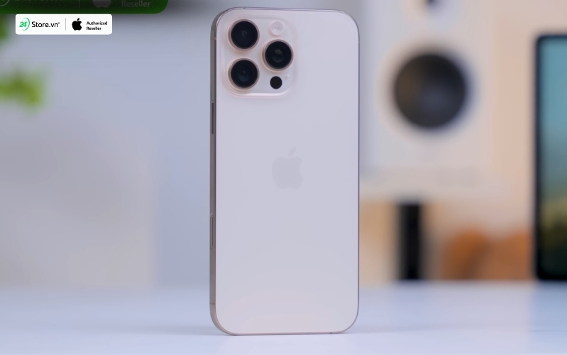 nên mua iphone 16 pro max khung titan
