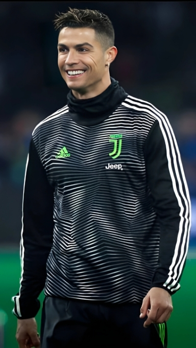 hình nền ronaldo 4k juventus