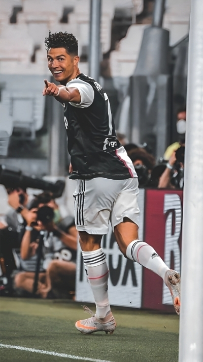 hình nền ronaldo juventus độc đáo