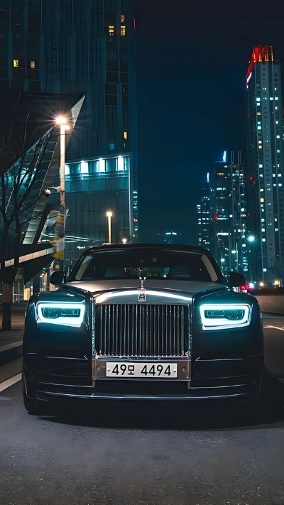 Tải hình siêu xe Rolls Royce cho máy tính