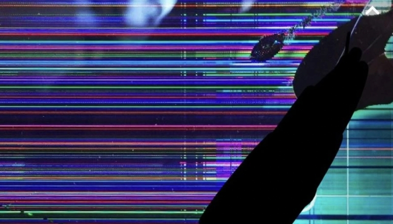 Hình nền máy tính vỡ chất lượng HD đến 8K