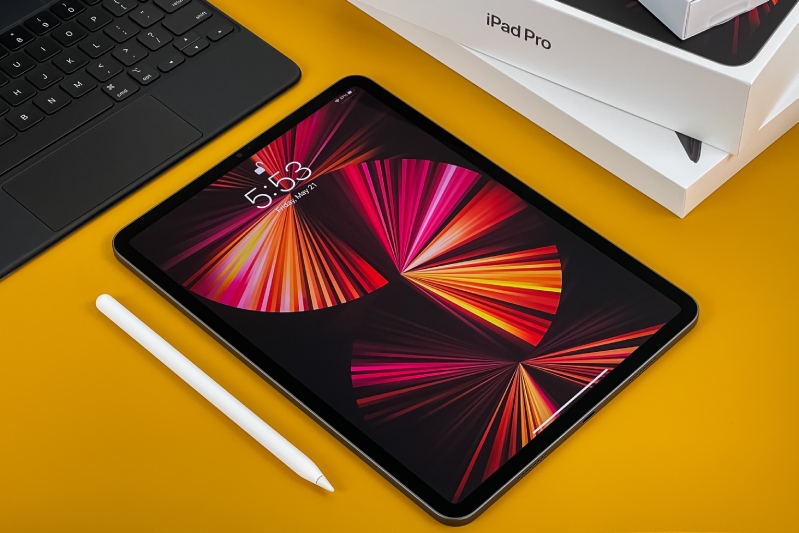 iPad Pro M2 14 inch