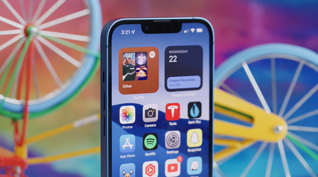 So sánh iPhone 11 Pro Max và iPhone 13