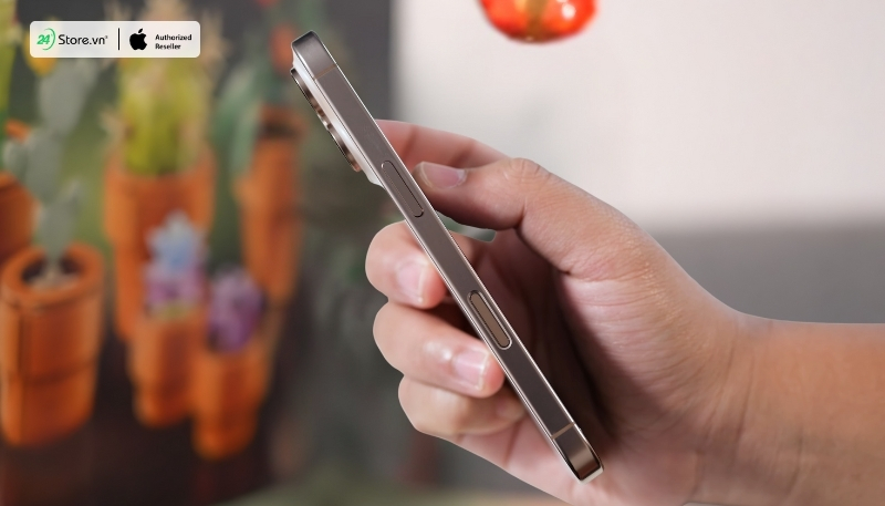 điều khiển camera 16 Pro Max Titan Sa Mạc