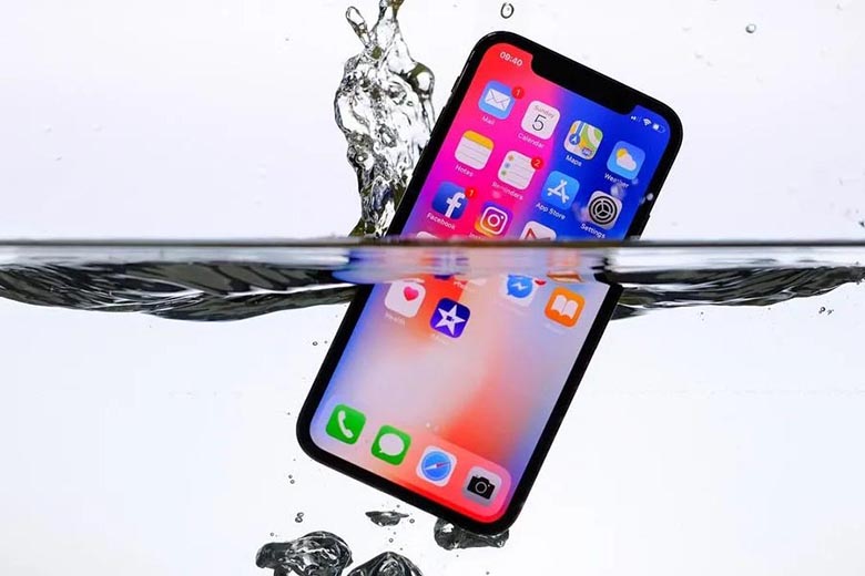 iphone-co-kha-nang-chong-nuoc-khong