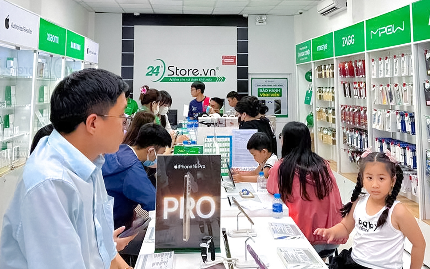 mua iphone cũ chính hãng tại 24hstore