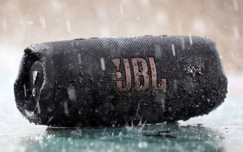 JBL Flip 5 và JBL Charge 5 sự khác biệt