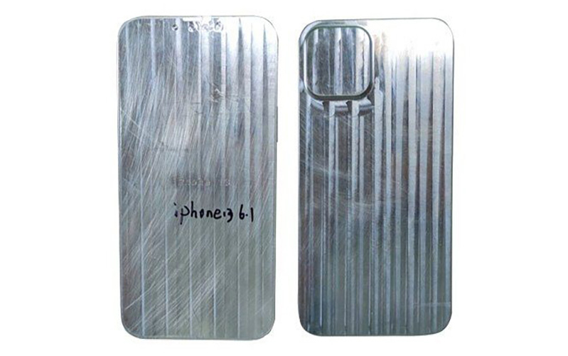 khuon duc iphone 13