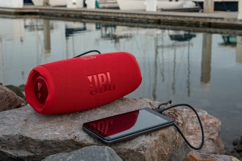 Loa JBL Charge 5 thời lượng pin cực trâu