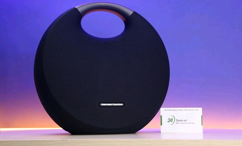 Onyx Studo 6 cho phép kết nối với hai thiết bị di động cùng lúc
