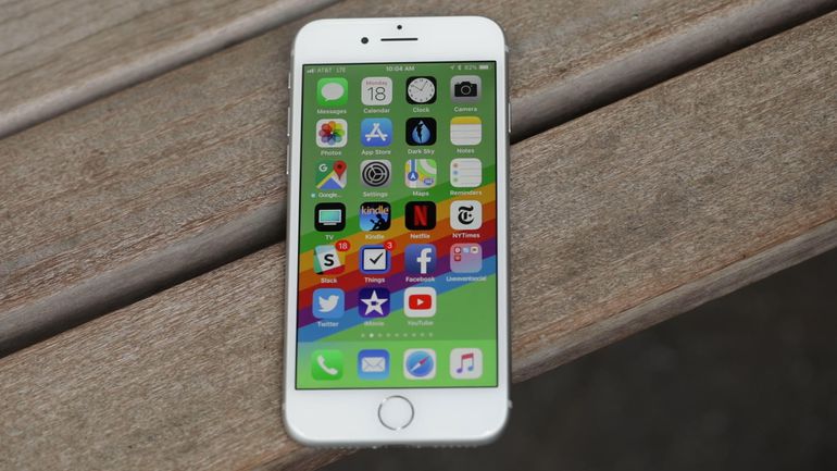 luu y khi mua iphone 8 lock mot cach chuan nhat hinh anh 1