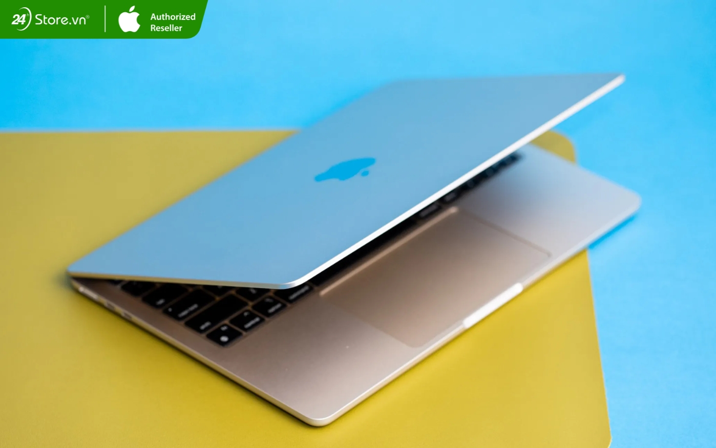 mua macbook air chính hãng trả góp