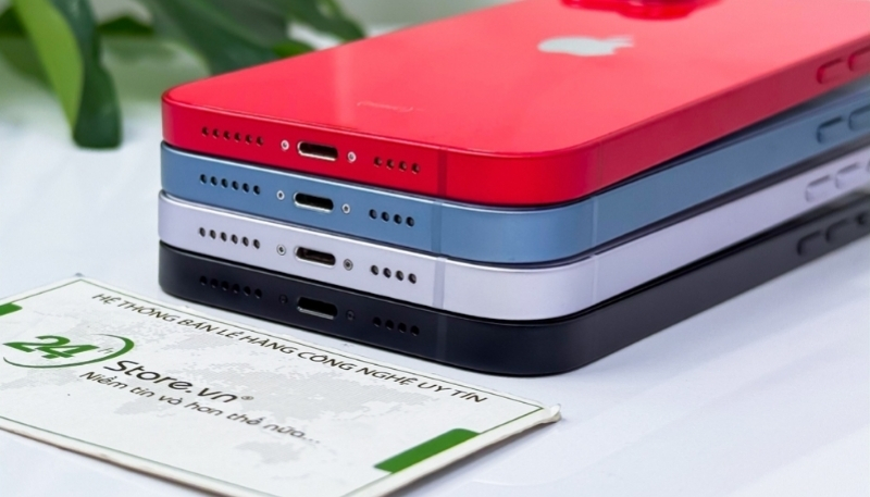 iPhone 13 thường cũ màu hot