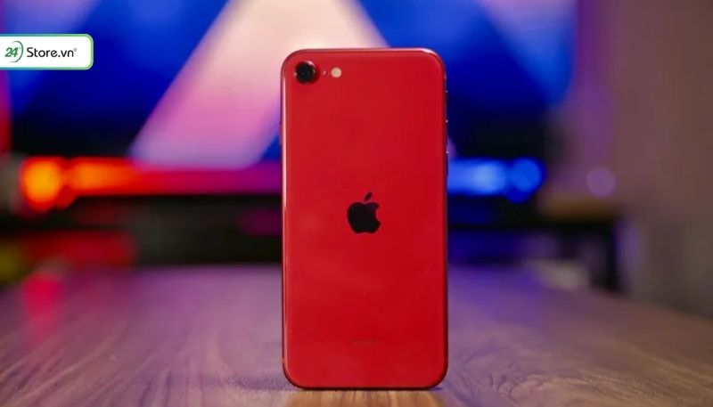 iPhone SE dễ cầm nắm, gọn nhẹ