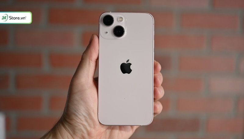 iPhone 13 Mini sang trọng, nhỏ gọn, nên mua