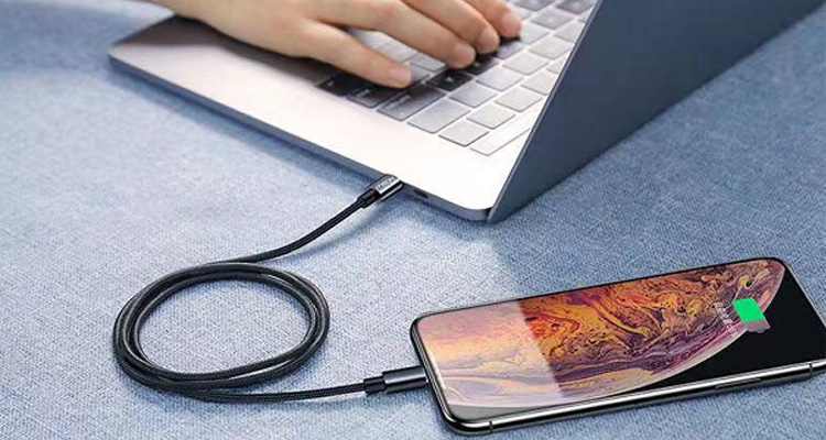 sạc pin iPhone đúng cách