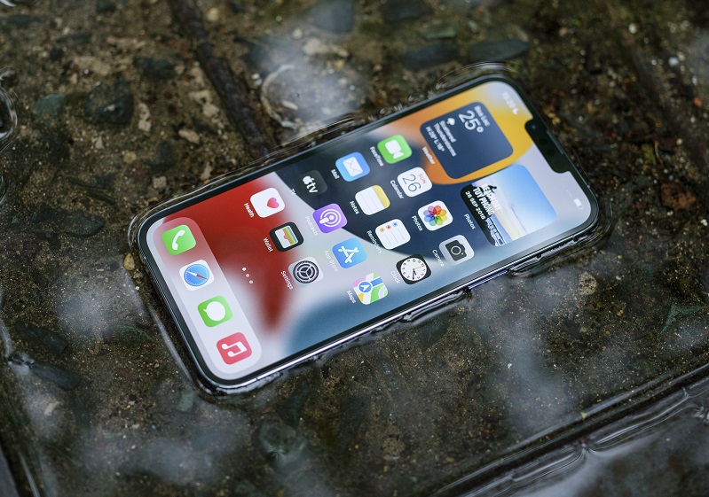 so-sanh-S22-Ultra-va-iPhone-13-Pro-Max