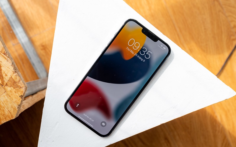 so-sanh-S22-Ultra-va-iPhone-13-Pro-Max