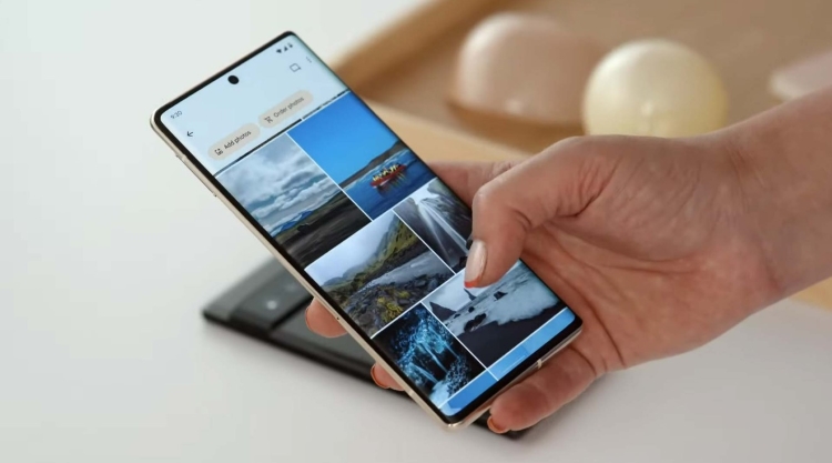 Màn hình Pixel có phần nổi trội hơn