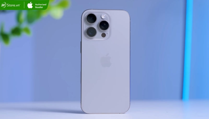 iphone 16 pro màu titan tự nhiên