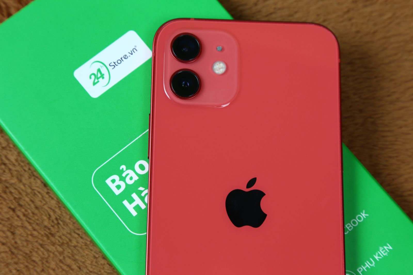  So sánh iPhone X và iPhone 12