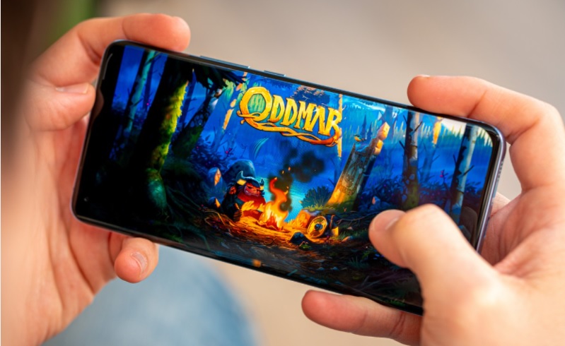 Người dùng có thể chơi game thoải mái trên Mi 11 5G nhờ thiết bị có vi xử lý hiện đại